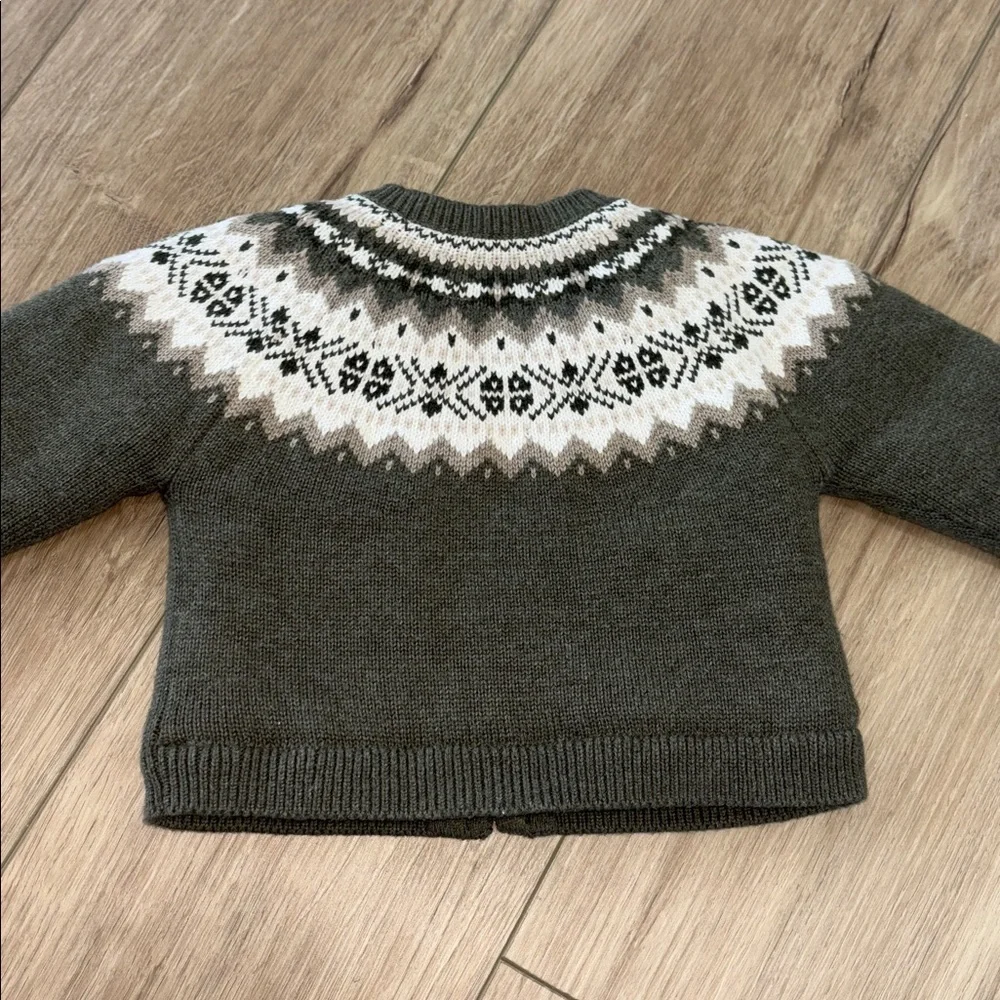 Baby Gap green and tan Sherpa-Lined Fair Isle Sweater size 3-6 months